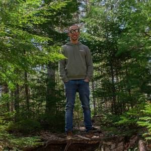 Meet your Posher, Simon